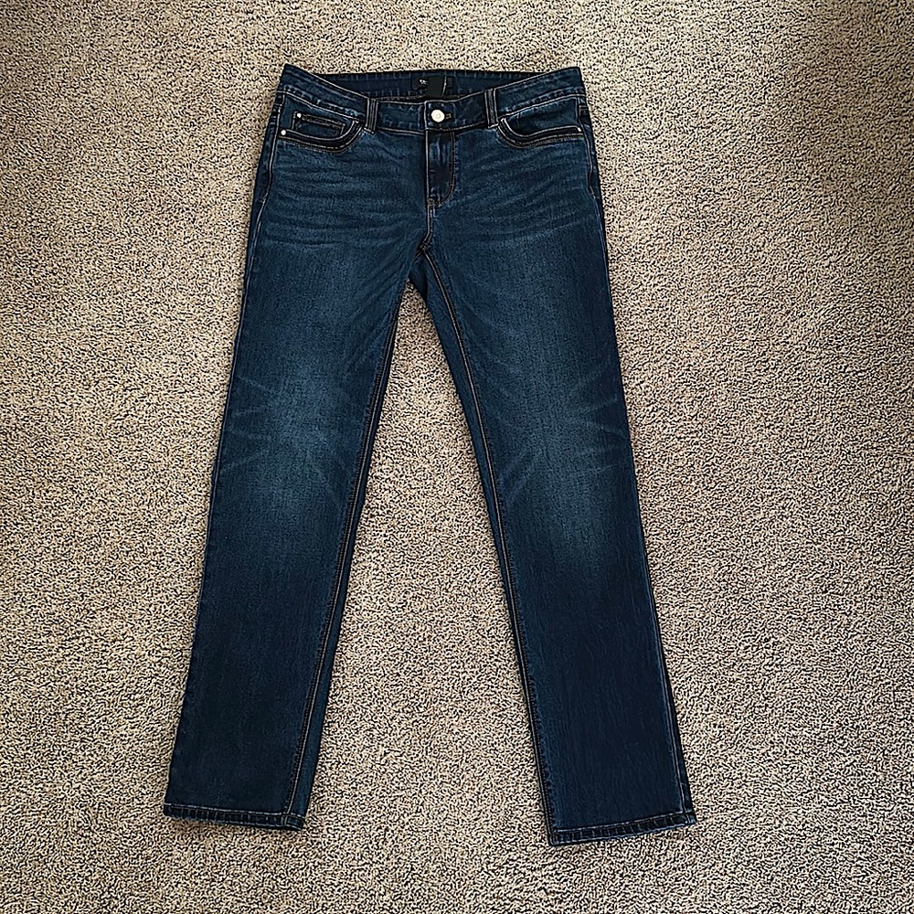 JEANS-White House Black Market 4s